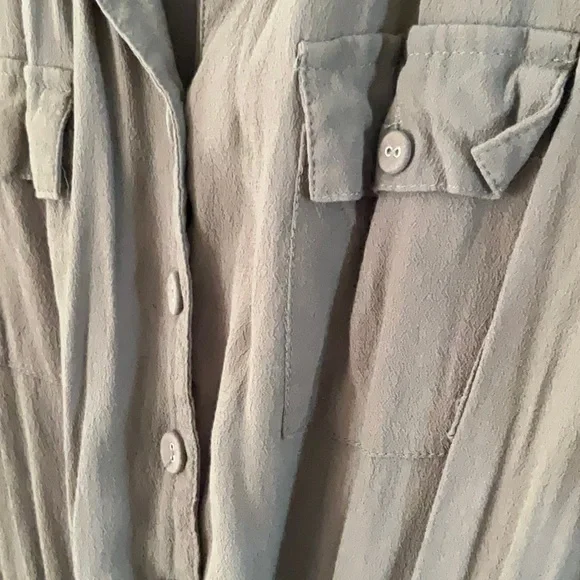 Universal Thread Jump Suit - Picture 3 of 6